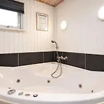 4 Star In 度假居