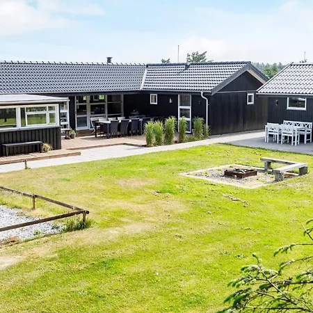 4 Star Holiday Home In Lokken Semesterbostad